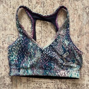 Fabletics sports bra